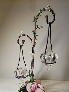 Decorative Black Metal Hanging Tealight Holder with Pink Accents
